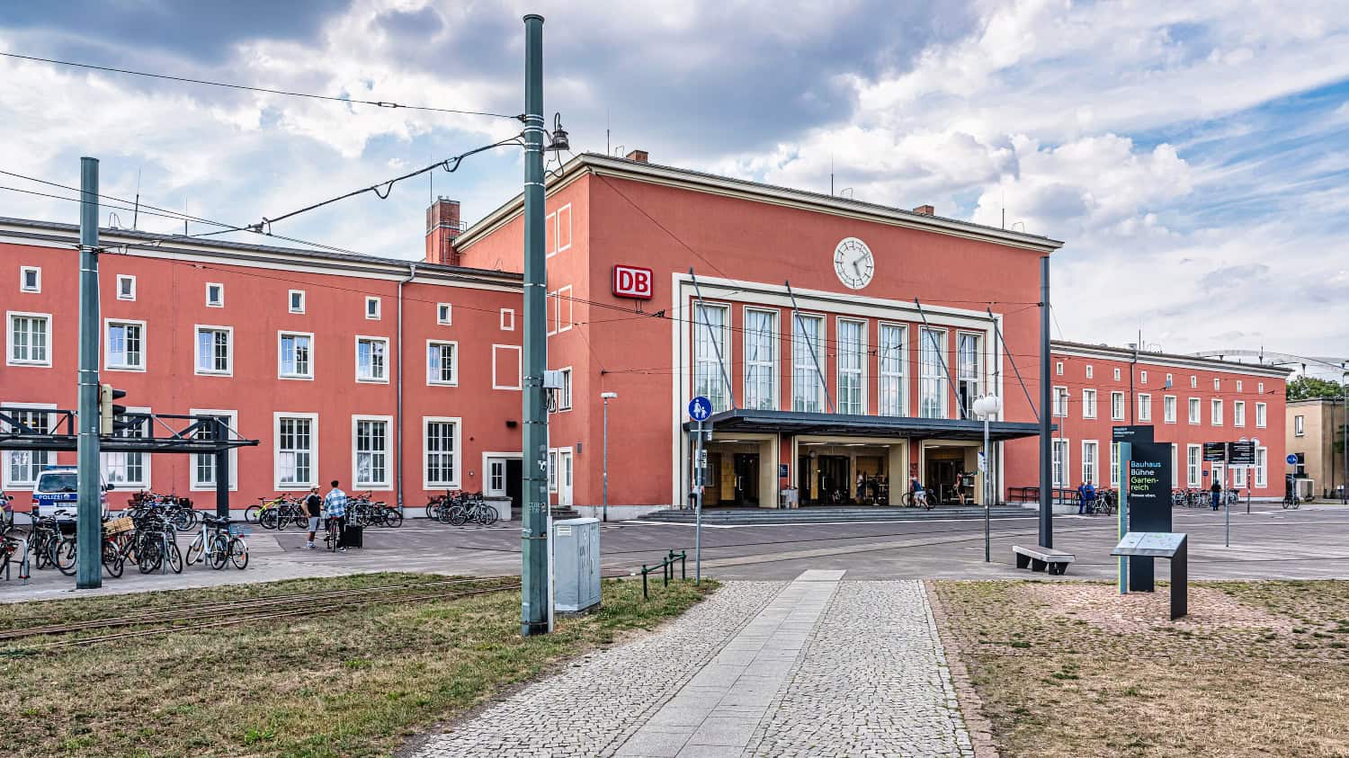 Bahnhof Dessau